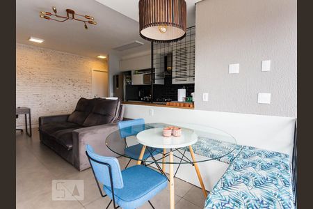 Sala de apartamento para alugar com 1 quarto, 66m² em Caxingui, São Paulo