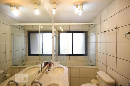 Apartamento para alugar com 61m², 1 quarto e 2 vagas Apartamento para alugar com 61m², 1 quarto e 2 vagasBanheiro suíte