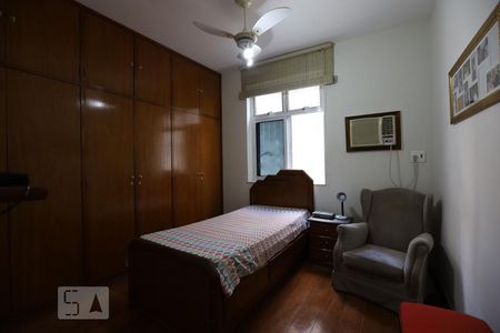 Apartamento à venda com 98m², 3 quartos e 1 vagaQuarto 2