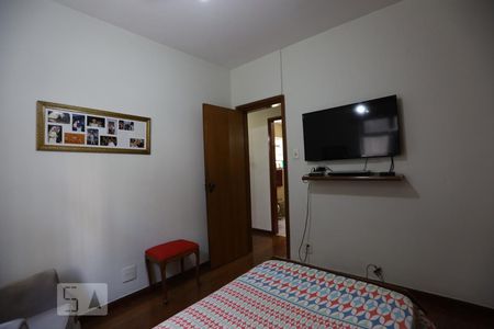 Apartamento à venda com 98m², 3 quartos e 1 vagaQuarto 2