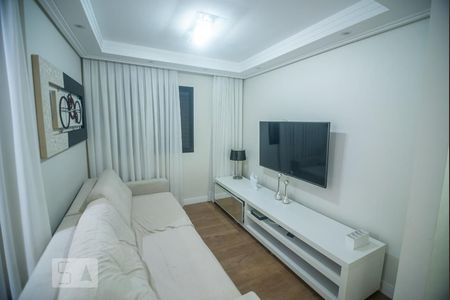 Sala de apartamento para alugar com 2 quartos, 70m² em Vila Regente Feijó, São Paulo