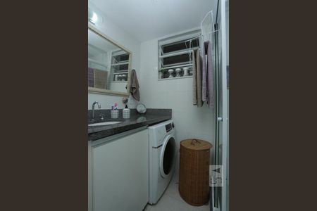 Apartamento à venda com 44m², 1 quarto e sem vagaBanheiro
