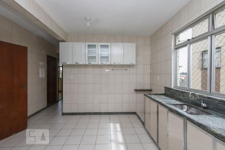 Apartamento para alugar com 90m², 3 quartos e 1 vaga Apartamento para alugar com 90m², 3 quartos e 1 vagacozinha