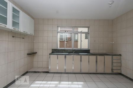 Apartamento para alugar com 90m², 3 quartos e 1 vaga Apartamento para alugar com 90m², 3 quartos e 1 vagacozinha
