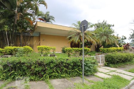 Apartamento à venda com 800m², 5 quartos e 7 vagasFachada da Casa