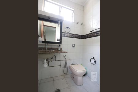 Apartamento à venda com 800m², 5 quartos e 7 vagasBanheiro da Suíte 2