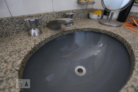 Apartamento à venda com 800m², 5 quartos e 7 vagasBanheiro da Suíte 3 - Torneira