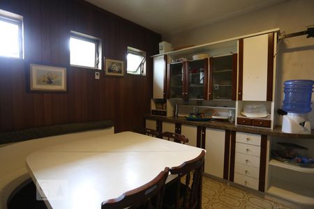 Apartamento à venda com 800m², 5 quartos e 7 vagasCopa