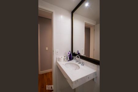 Apartamento à venda com 101m², 3 quartos e 2 vagasBanheiro