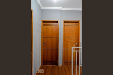 Casa de condomínio à venda com 90m², 3 quartos e 2 vagas Casa de condomínio à venda com 90m², 3 quartos e 2 vagasCorredor