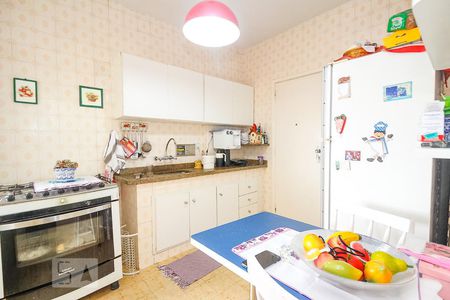 Apartamento à venda com 84m², 3 quartos e 1 vaga Apartamento à venda com 84m², 3 quartos e 1 vagaCozinha