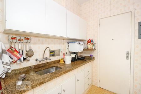 Apartamento à venda com 84m², 3 quartos e 1 vaga Apartamento à venda com 84m², 3 quartos e 1 vagaCozinha