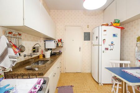 Apartamento à venda com 84m², 3 quartos e 1 vaga Apartamento à venda com 84m², 3 quartos e 1 vagaCozinha