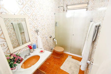 Apartamento à venda com 84m², 3 quartos e 1 vaga Apartamento à venda com 84m², 3 quartos e 1 vagaBanheiro Social