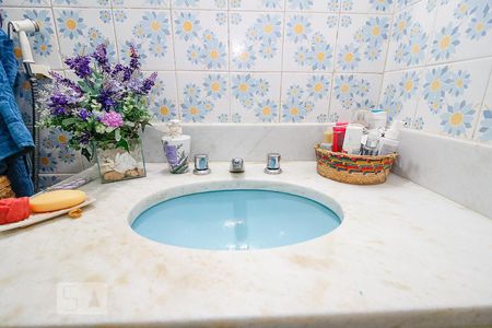 Apartamento à venda com 84m², 3 quartos e 1 vaga Apartamento à venda com 84m², 3 quartos e 1 vagaBanheiro da Suíte 3