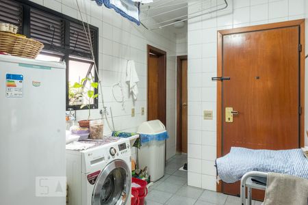 Apartamento para alugar com 169m², 3 quartos e 3 vagasÁrea de Serviço