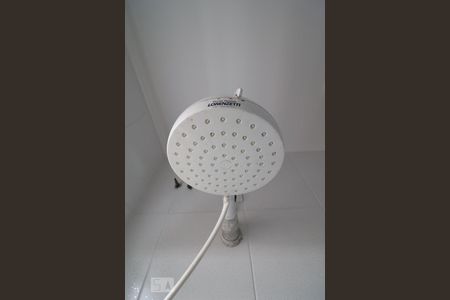 Casa à venda com 127m², 3 quartos e 4 vagas Casa à venda com 127m², 3 quartos e 4 vagasBanheiro da suite