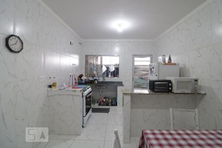 Casa à venda com 127m², 3 quartos e 4 vagas Casa à venda com 127m², 3 quartos e 4 vagasCozinha