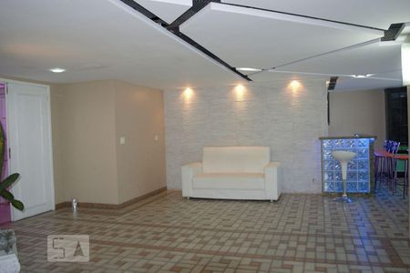 Apartamento à venda com 60m², 2 quartos e 1 vagaÁrea comum - Salão de festas