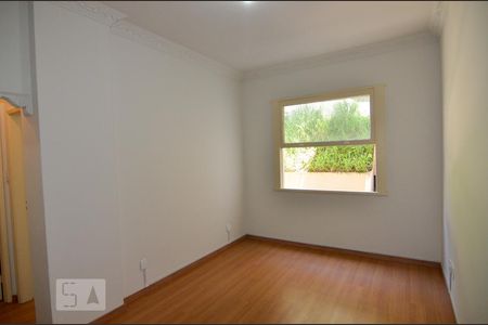 Sala de apartamento para alugar com 2 quartos, 70m² em Catete, Rio de Janeiro