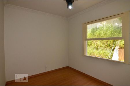 Quarto 1 de apartamento para alugar com 2 quartos, 70m² em Catete, Rio de Janeiro