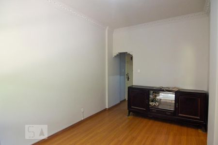 Sala de apartamento para alugar com 2 quartos, 70m² em Catete, Rio de Janeiro