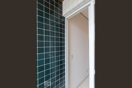 Apartamento à venda com 84m², 3 quartos e 2 vagas Apartamento à venda com 84m², 3 quartos e 2 vagasVaranda