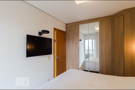 Apartamento à venda com 84m², 3 quartos e 2 vagas Apartamento à venda com 84m², 3 quartos e 2 vagasQuarto da suíte