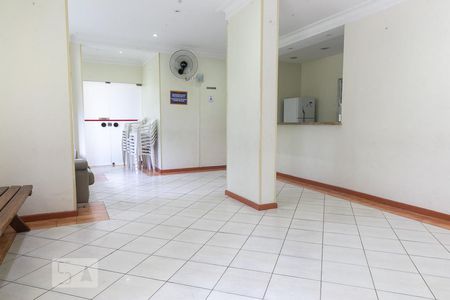 Apartamento à venda com 60m², 3 quartos e 1 vagaÁrea Comum - Salão de Festas