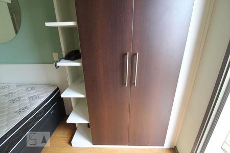 Quarto 1 suite de kitnet/studio para alugar com 1 quarto, 18m² em Barcelona, São Caetano do Sul