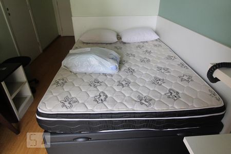 Quarto 1 suite de kitnet/studio para alugar com 1 quarto, 18m² em Barcelona, São Caetano do Sul