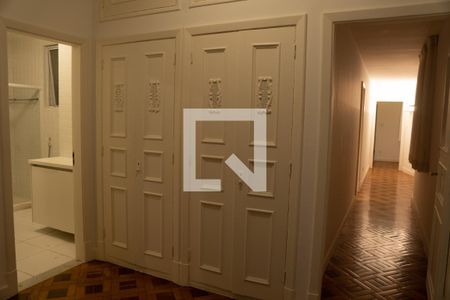 Apartamento à venda com 250m², 4 quartos e 1 vagaCorredor
