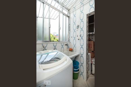 Apartamento à venda com 100m², 2 quartos e 1 vagaÁrea de Serviço