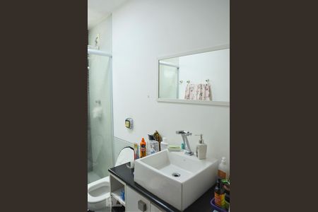 Casa de condomínio à venda com 97m², 3 quartos e sem vagaBanheiro