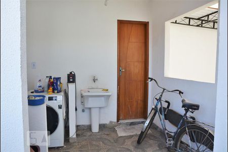 Casa de condomínio à venda com 97m², 3 quartos e sem vagaÁrea de Serviço