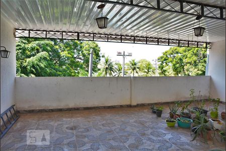 Casa de condomínio à venda com 97m², 3 quartos e sem vagaTerraço