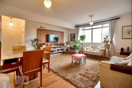 Apartamento à venda com 100m², 2 quartos e 1 vagaSala