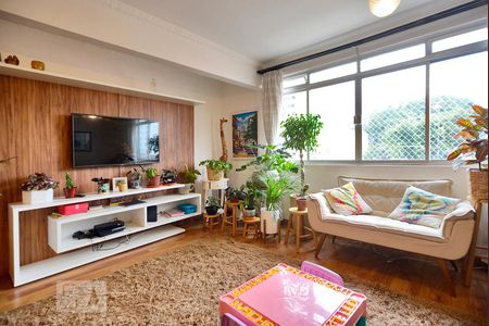 Apartamento à venda com 100m², 2 quartos e 1 vagaSala