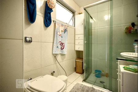 Apartamento à venda com 100m², 2 quartos e 1 vagaBanheiro da Suíte