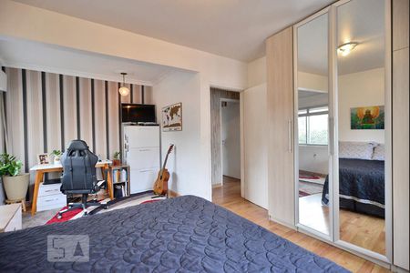 Apartamento à venda com 100m², 2 quartos e 1 vagaQuarto Suíte