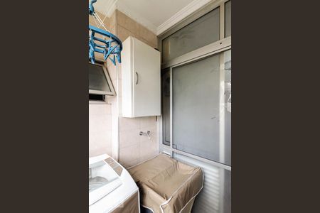 Apartamento à venda com 73m², 3 quartos e 2 vagas Apartamento à venda com 73m², 3 quartos e 2 vagasÁrea de serviço