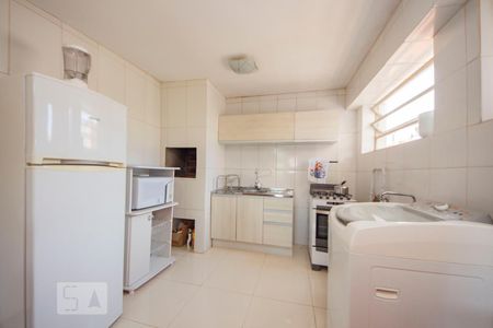 Apartamento à venda com 70m², 2 quartos e sem vagaCozinha / Lavanderia / Churrasqueira