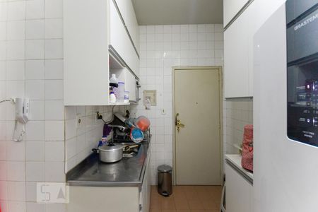 Apartamento à venda com 90m², 3 quartos e sem vaga Apartamento à venda com 90m², 3 quartos e sem vagaCozinha