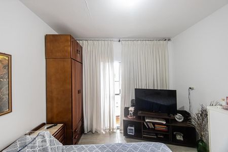 Casa à venda com 100m², 3 quartos e 1 vaga Casa à venda com 100m², 3 quartos e 1 vagaQuarto