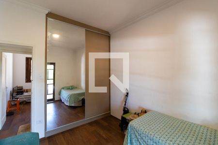 Casa à venda com 300m², 4 quartos e 3 vagas Casa à venda com 300m², 4 quartos e 3 vagasQuarto 1