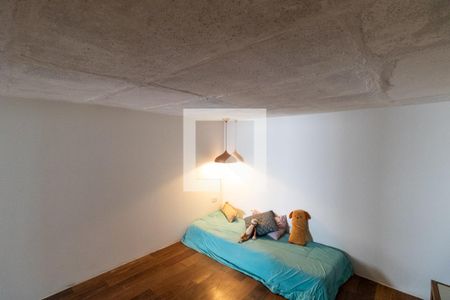 Casa à venda com 300m², 4 quartos e 3 vagas Casa à venda com 300m², 4 quartos e 3 vagasQuarto de Serviço