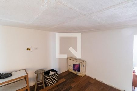 Casa à venda com 300m², 4 quartos e 3 vagas Casa à venda com 300m², 4 quartos e 3 vagasQuarto de Serviço