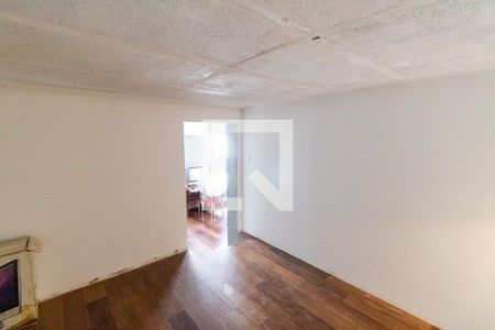 Casa à venda com 300m², 4 quartos e 3 vagas Casa à venda com 300m², 4 quartos e 3 vagasQuarto de Serviço