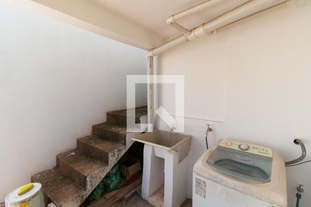 Casa à venda com 300m², 4 quartos e 3 vagas Casa à venda com 300m², 4 quartos e 3 vagasArea de Serviço