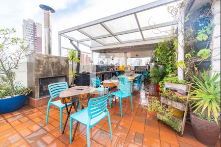 Apartamento à venda com 370m², 4 quartos e 3 vagas Apartamento à venda com 370m², 4 quartos e 3 vagasÁrea Gourmet